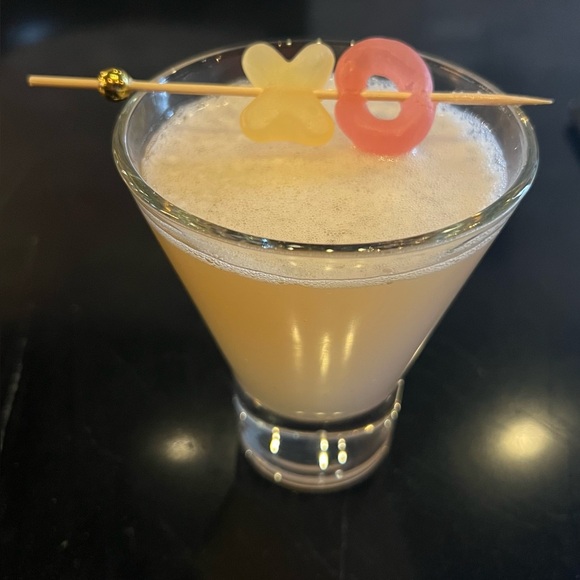 Meet your Posher, Danielle - Picture 1 of 1